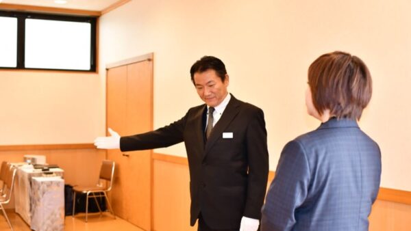 お別れ会（偲ぶ会）をプロの専門業者へ依頼した方がよい4つの理由